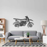 690 SMC R Silhouette Metal Wall Art