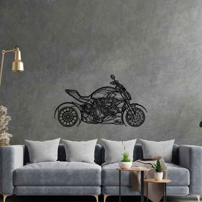 Diavel 1260 Silhouette Metal Wall Art